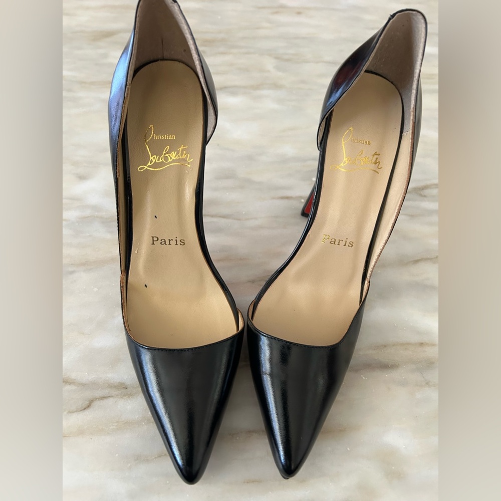 Christian Louboutin Black leather Pointed Stiletto Pumps with Red Soles - Picture 10 of 10